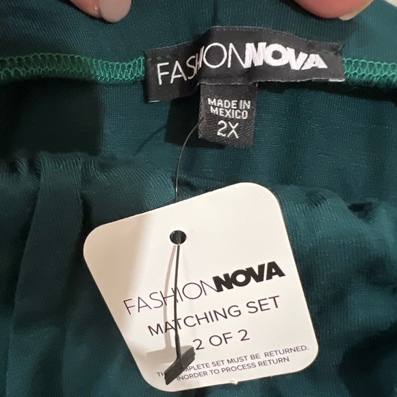 GREEN 2X Never Worn Fashion Nova 2 Piece Set - Picture 5 of 6
